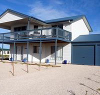 Oysta La Vista - Accommodation Nelson Bay