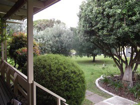 Yates Cottage - Accommodation Nelson Bay 0