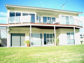 Swanport Views Holiday Home - Accommodation Nelson Bay 0