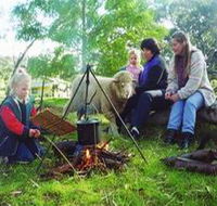 Sleepy Hollow Farm Cottage - Accommodation Nelson Bay