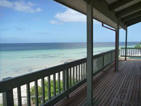 Sunset Escape - Nelson Bay Accommodation.com 0