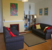 Wittows Beach House - Accommodation Nelson Bay