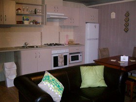 Little Para Cottage - Accommodation Nelson Bay 0