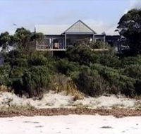 The Deck - Accommodation Nelson Bay