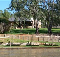 Roonka Riverfront Cottages - Accommodation Nelson Bay