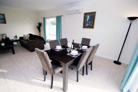 Roo's Place - Accommodation Nelson Bay 2