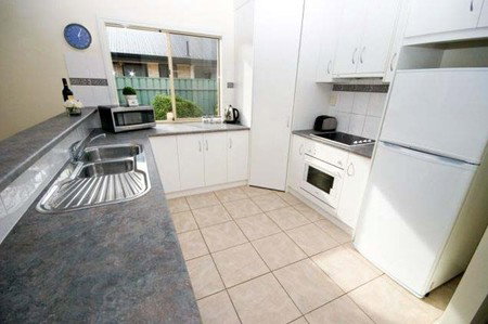 Roo's Place - Accommodation Nelson Bay 3