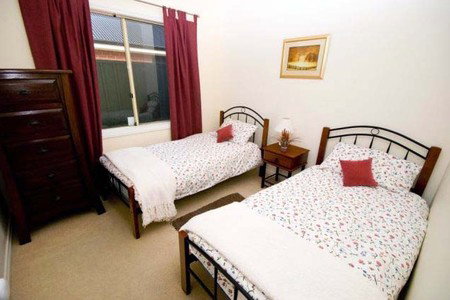 Roo's Place - Accommodation Nelson Bay 5