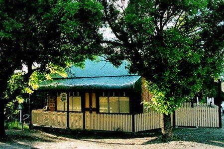Wild Olive Cottage - Accommodation Nelson Bay 1