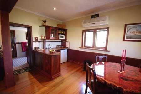 Toora Views - Accommodation Nelson Bay 2