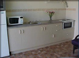 Moonta Bay Cabins - Accommodation Nelson Bay 2