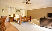 One Tree Bed And Breakfast - Accommodation Nelson Bay 3