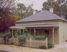 Miriams Cottage - Accommodation Nelson Bay 0