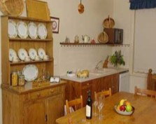 Miriams Cottage - Accommodation Nelson Bay 4