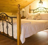 The Old Oak Bed and Breakfast - The Barn - Accommodation Nelson Bay
