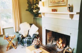 Tungali Cottage - Accommodation Nelson Bay 0