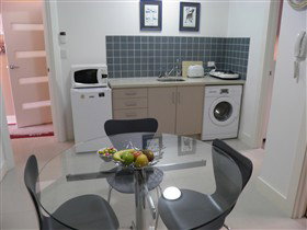 Adelaide's Norwood Apartment - Accommodation Nelson Bay 2