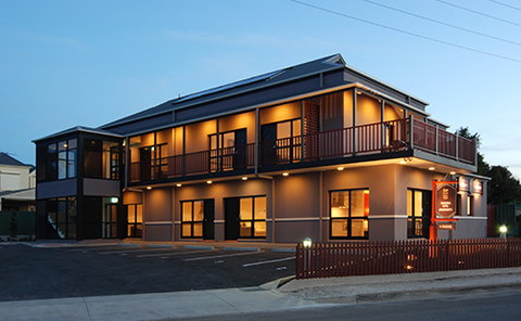 Tanunda Hotel Apartments - Accommodation Nelson Bay 2