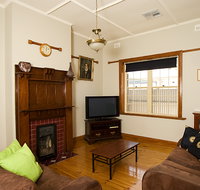 Semaphore Beach House - Accommodation Nelson Bay