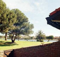 Lake Shore Apartment - Accommodation Nelson Bay