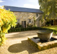 Red Feather Inn - The - Accommodation Nelson Bay