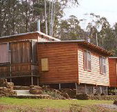 Minnow Cabins - Accommodation Nelson Bay