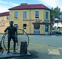 Clarendon Arms Hotel - Accommodation Nelson Bay