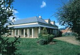 Strathmore Colonial Accommodation - Nelsons Bay Accommodation 0