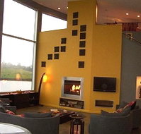 Eagles Nest Retreat - Accommodation Nelson Bay