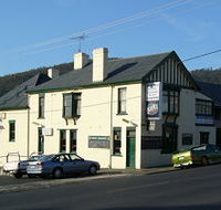 Bush Inn - Accommodation Nelson Bay