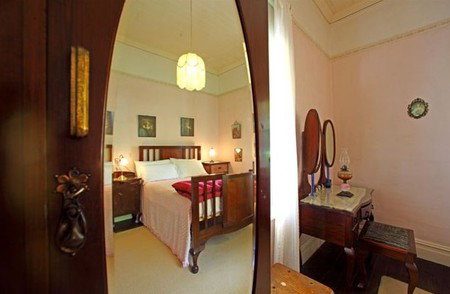 Estowen House - Accommodation Nelson Bay 5