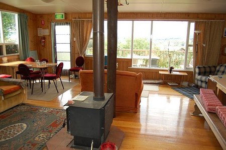 Deloraine Highview Lodge Backpackers - Accommodation Nelson Bay 2