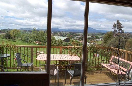Deloraine Highview Lodge Backpackers - Accommodation Nelson Bay 4