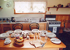 Touchwood Cottages - Accommodation Nelson Bay 4