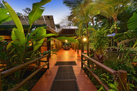 Wait A While Retreat - Accommodation Nelson Bay 0