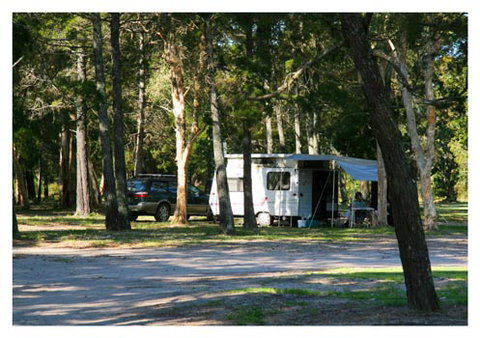 Rainbow Waters Holiday Park - Accommodation Nelson Bay 3