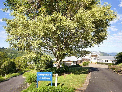 Blue Summit Cottages - Accommodation Nelson Bay 0