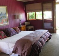 French Cottage and Loft - Accommodation Nelson Bay