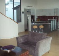 Moorhen Cove - Nelson Bay Accommodation.com