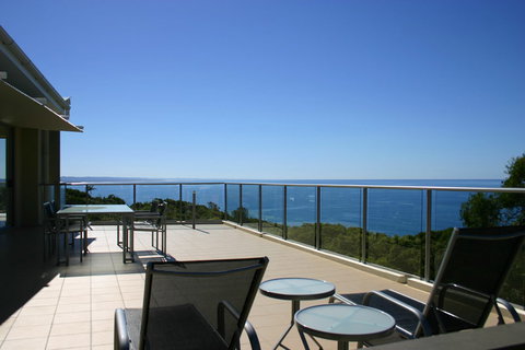 Rainbow Ocean Palms Resort - Accommodation Nelson Bay 0