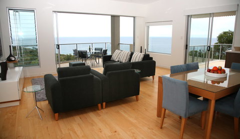 Rainbow Ocean Palms Resort - Accommodation Nelson Bay 4