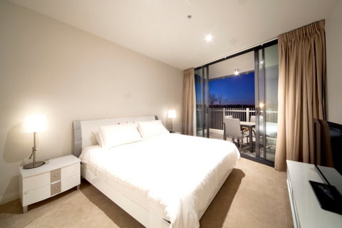 Axis Apartment Short Term Accommodation - Accommodation Nelson Bay 2