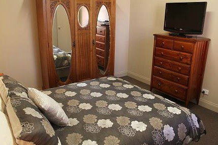 April Apartments Ballarat - Accommodation Nelson Bay 0