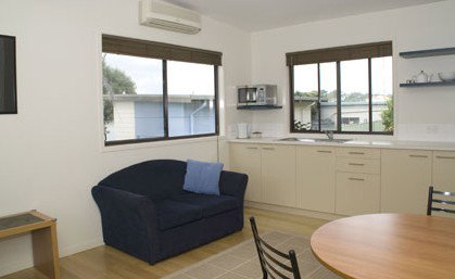 Anglesea Lodge - Accommodation Nelson Bay 5