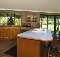 Banksia Garden Retreat - Accommodation Nelson Bay