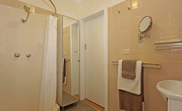 Croobyar ACT Accommodation Nelson Bay