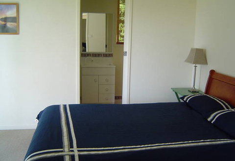 Breeze In Mollymook Beach - Accommodation Nelson Bay 2