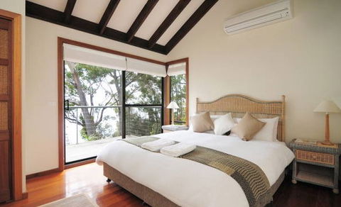 Bungalows On The Beach - Accommodation Nelson Bay 2