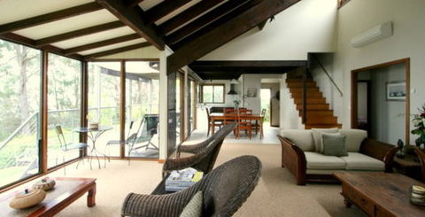 Bungalows On The Beach - Accommodation Nelson Bay 4