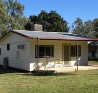 Cockatoo Cottage - Pooncarie - Accommodation Nelson Bay